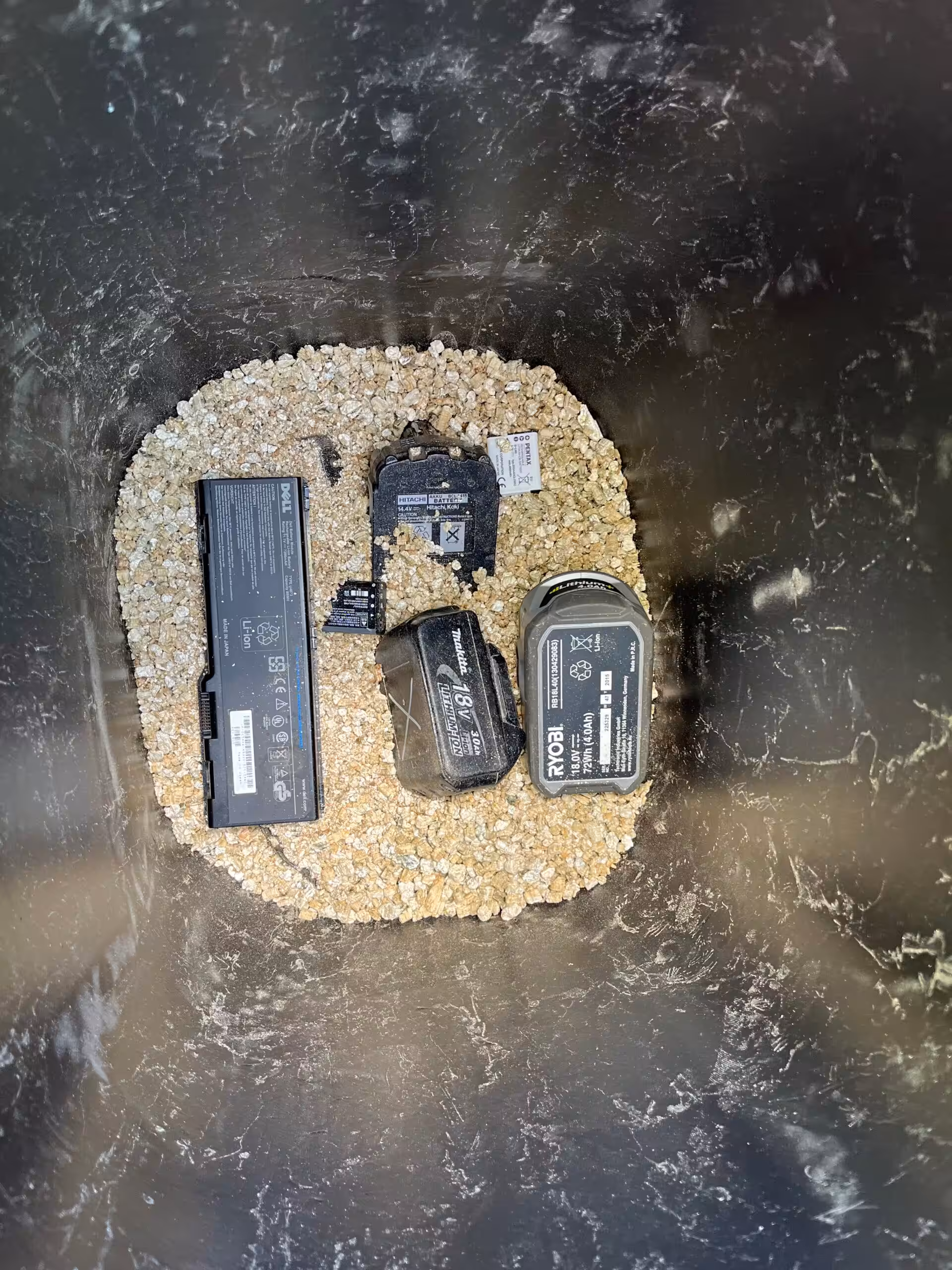 Opslagkast voor lithium batterijen